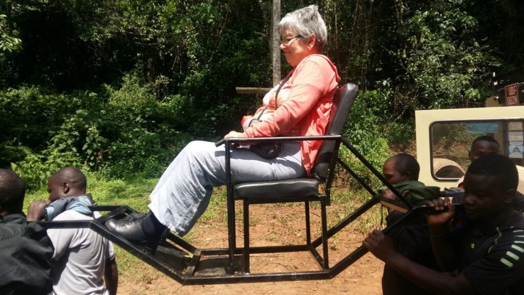 Sedan Chair Services for Limited Mobility